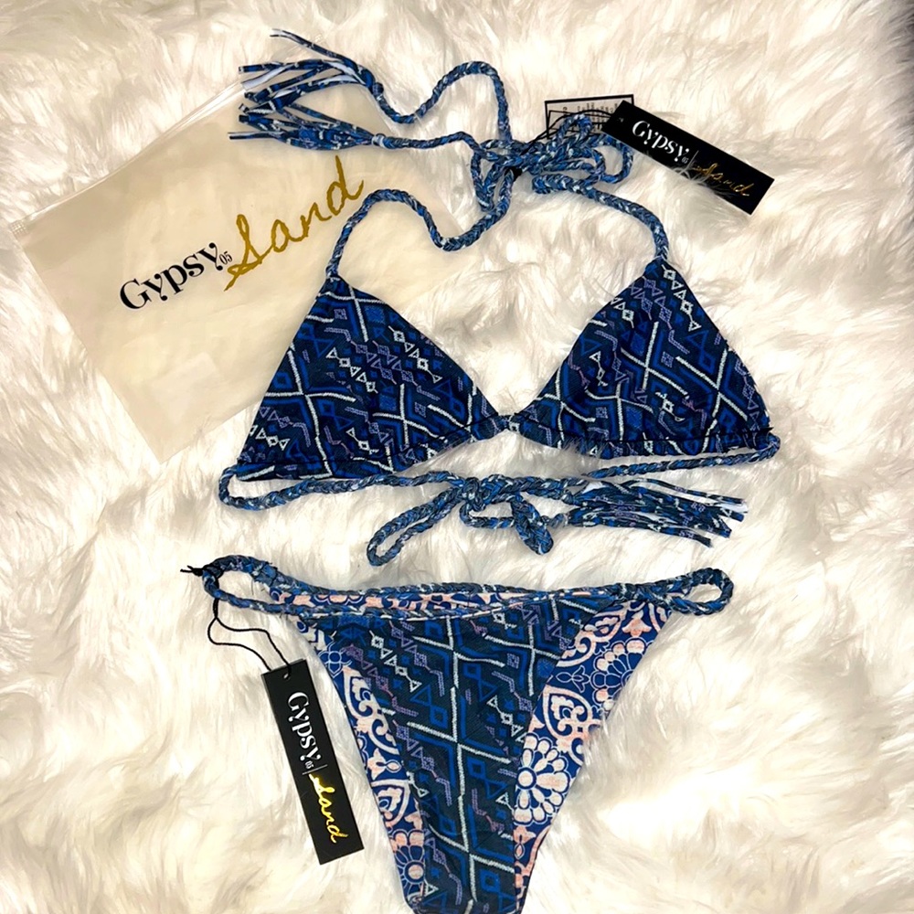 Gypsy 05 Sand Reversible Bikini Set Sizes Top XS Bottoms S NWT